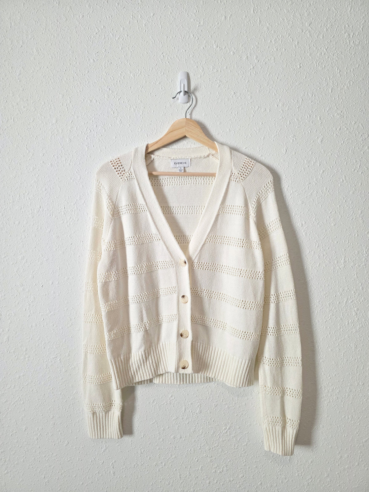 Evereve Textured Button Front Cardigan (S)