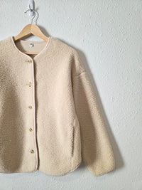 Oversized Button Up Sherpa Jacket (XS)
