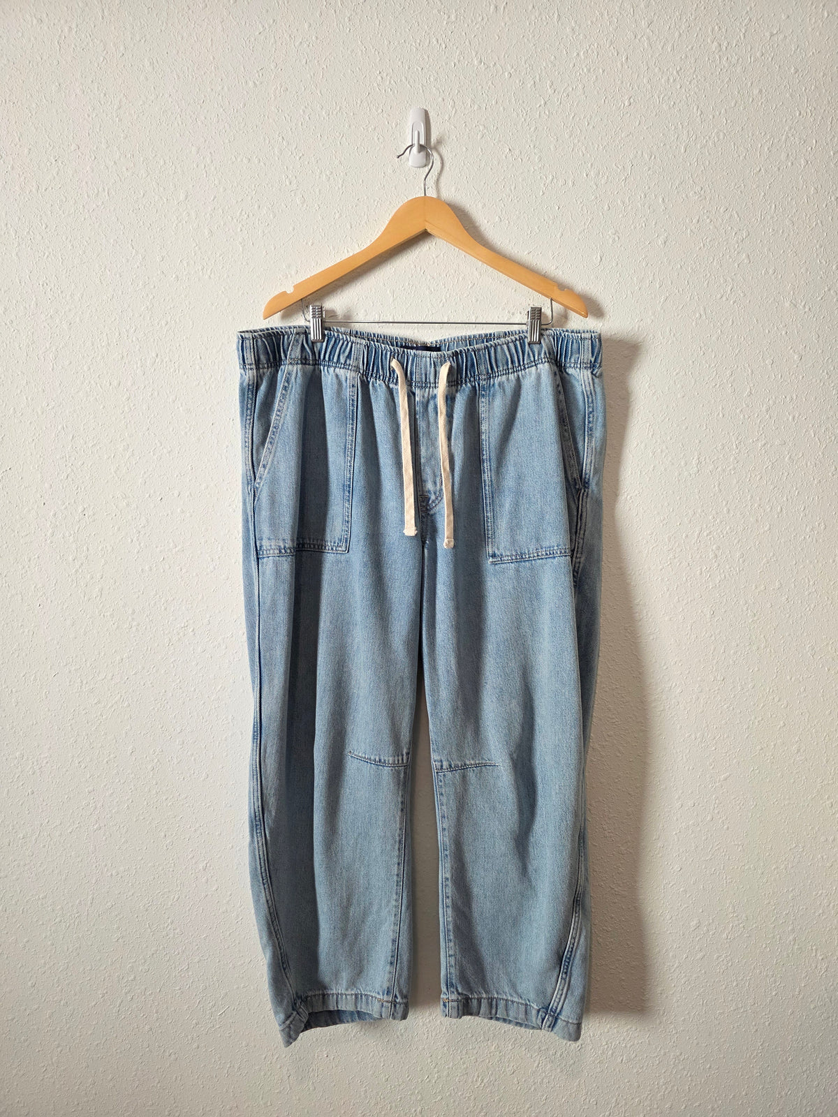Gap Pull On Barrel Jeans (XL)