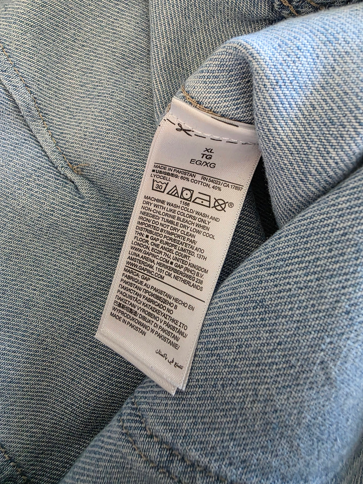 Gap Pull On Barrel Jeans (XL)