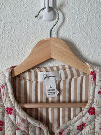 Floral Quilted Tie Front Vest (L)