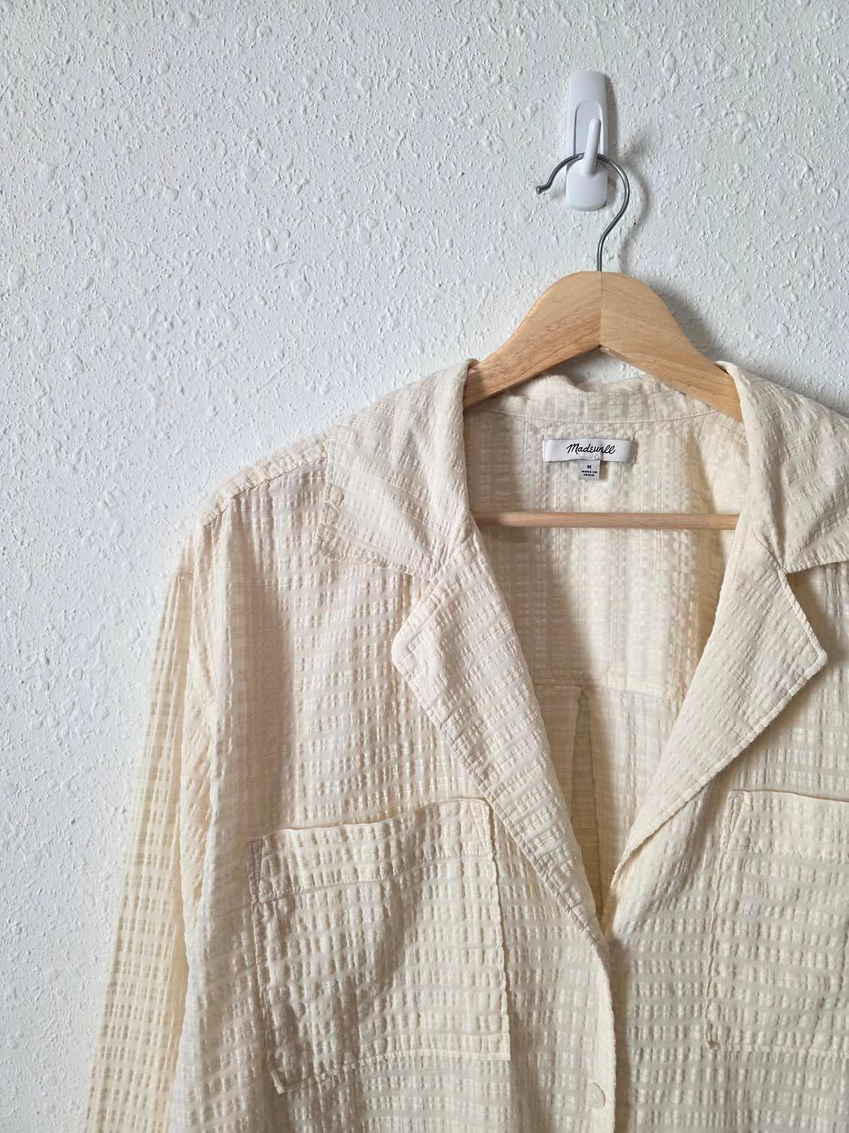 Madewell Relaxed Button Up Shirt (M)