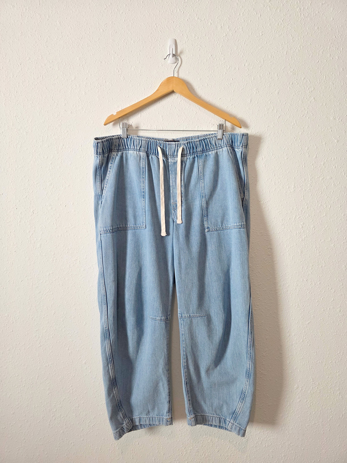 Gap Pull On Barrel Jeans (XL)