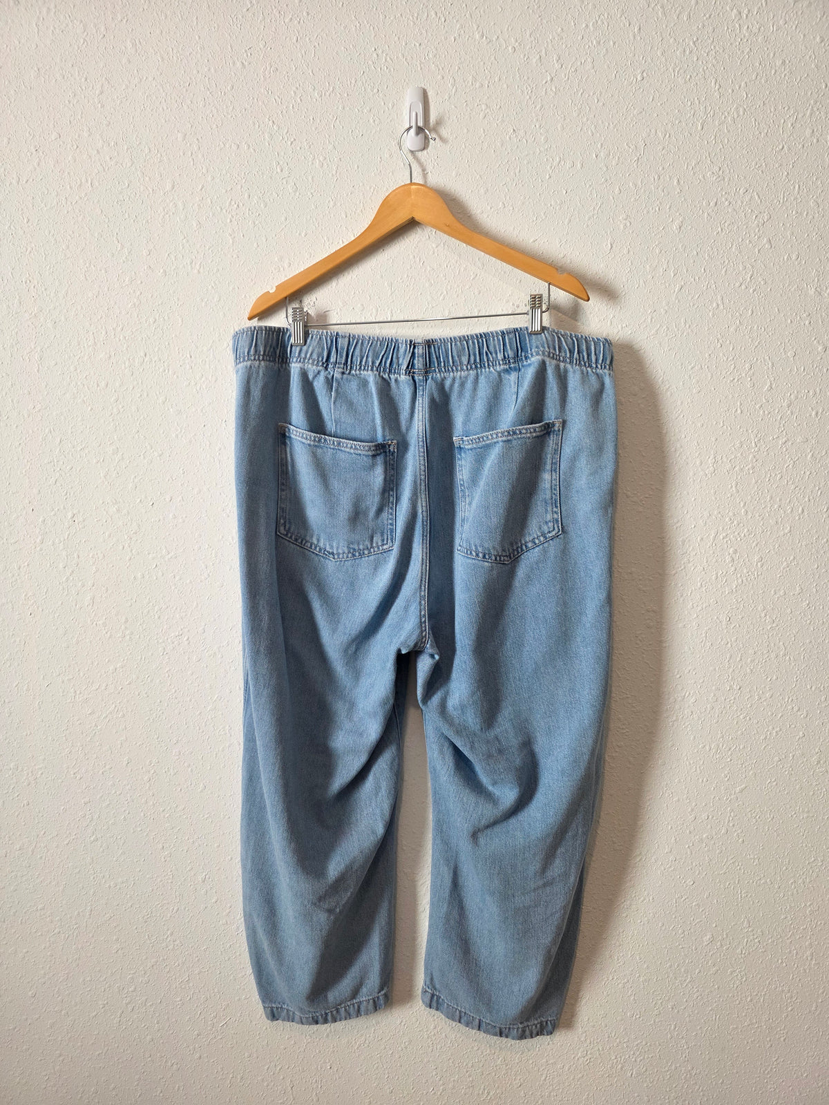 Gap Pull On Barrel Jeans (XL)