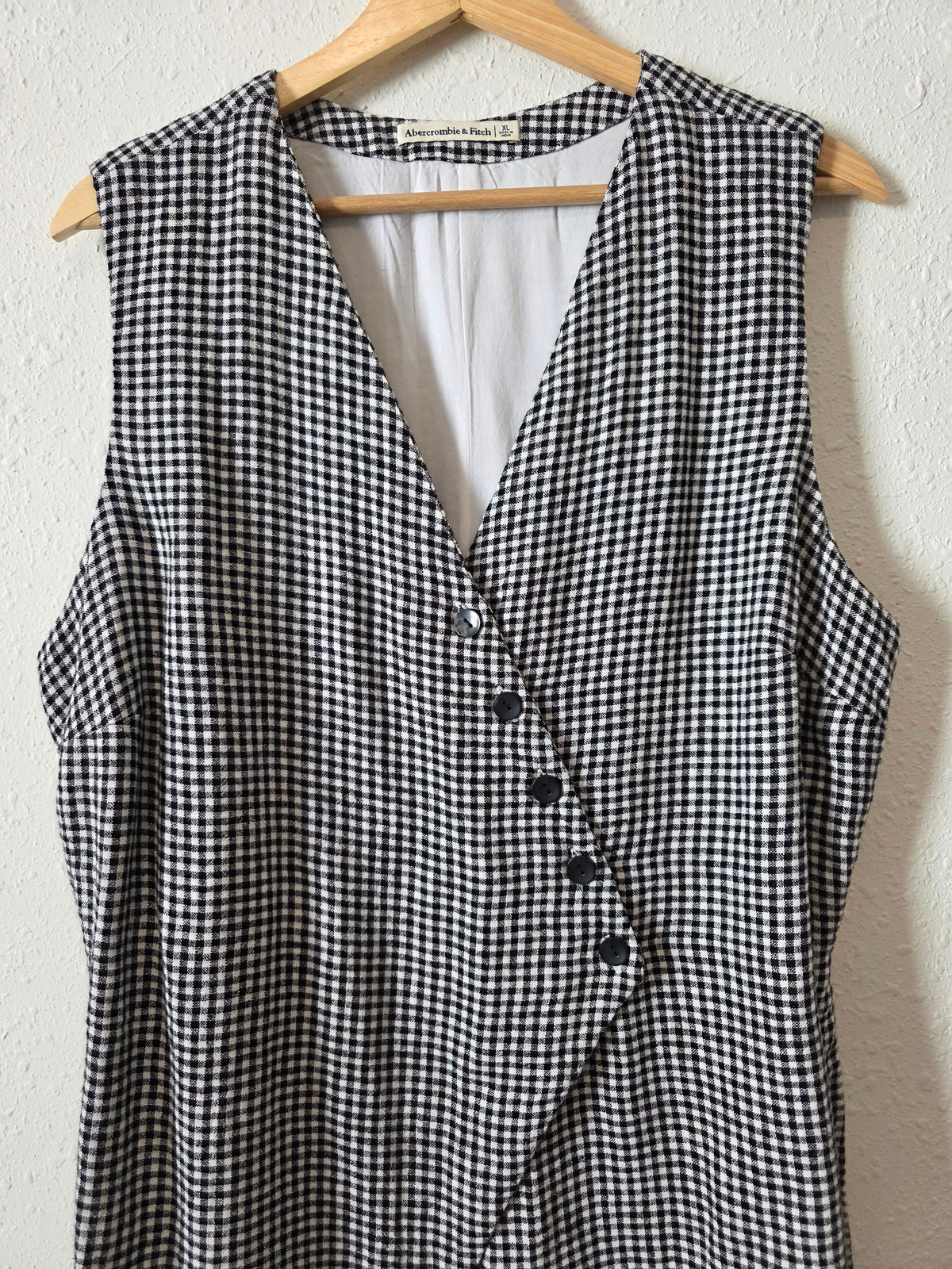 Abercrombie Gingham Button Front Vest (XL)