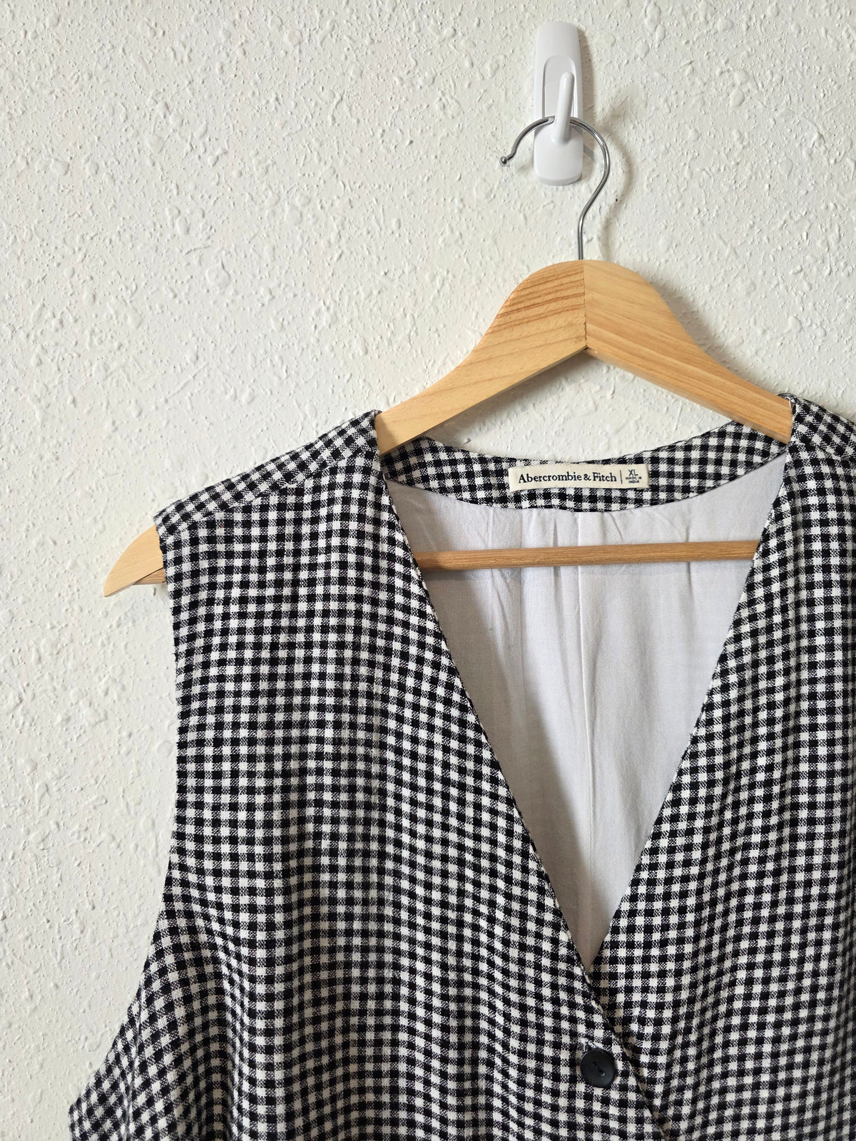 Abercrombie Gingham Button Front Vest (XL)