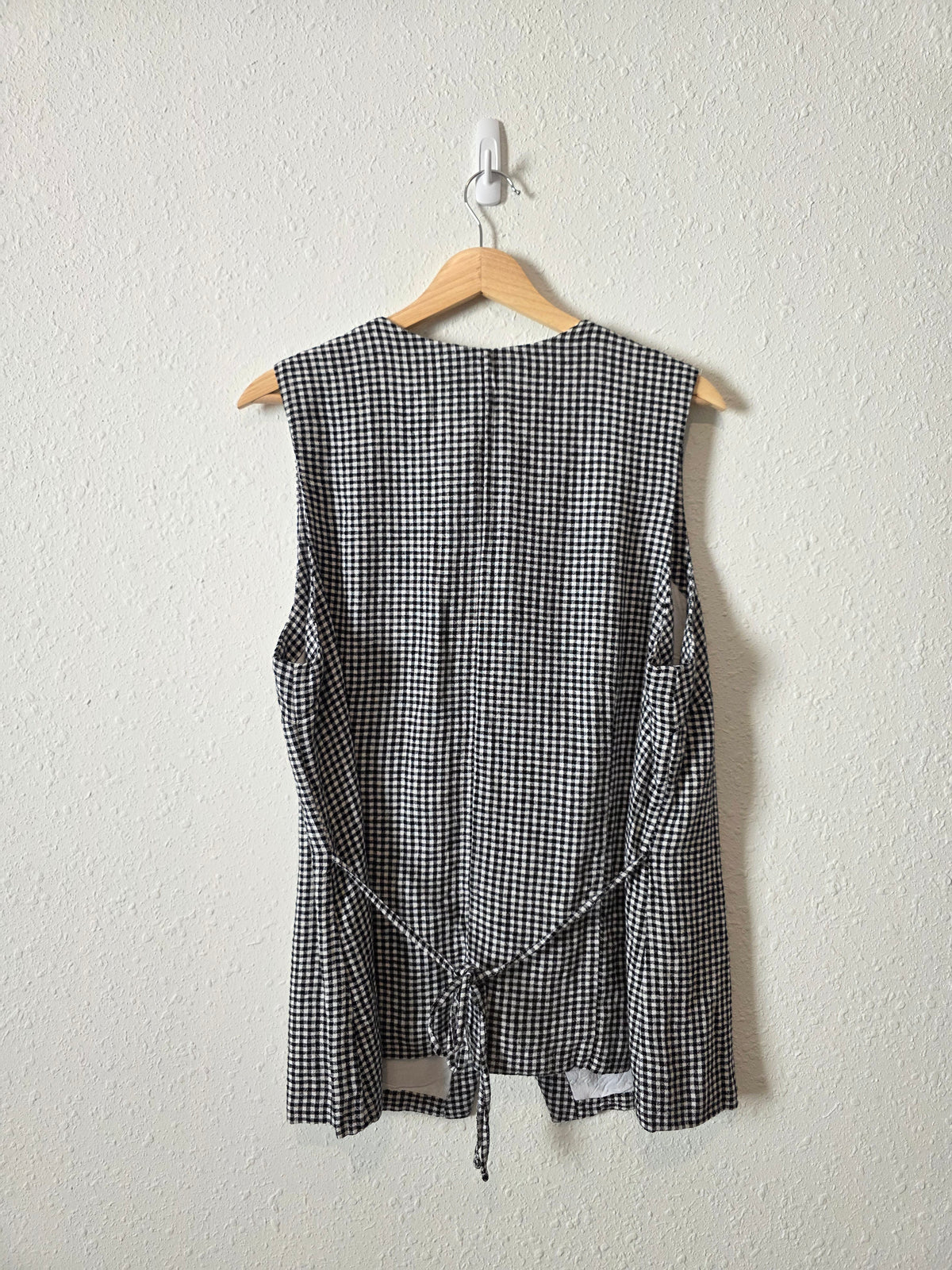 Abercrombie Gingham Button Front Vest (XL)