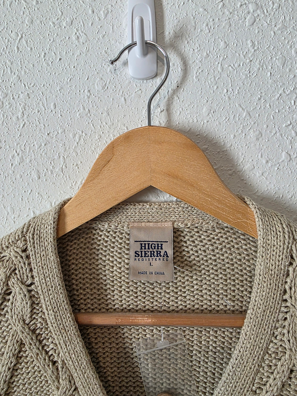 Vintage Chunky Cable Knit Cardigan (L)