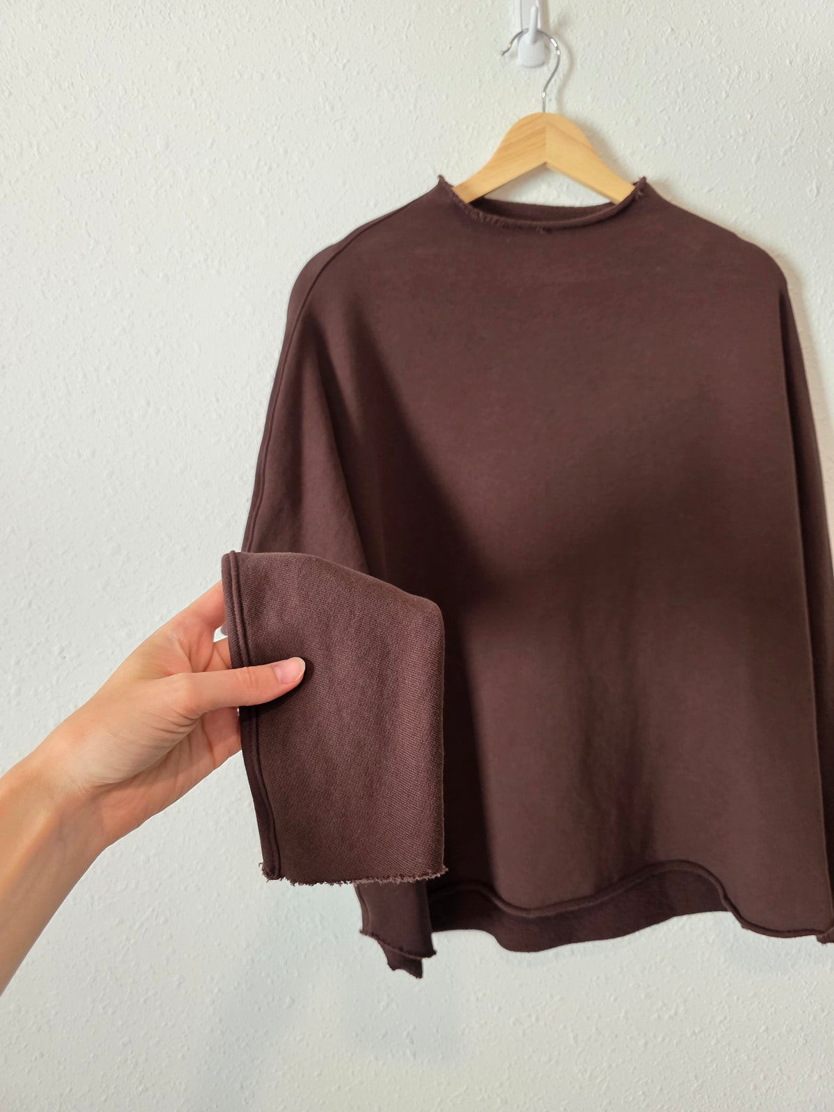 Frank & Eileen Brown Funnel Neck Sweatshirt (S)
