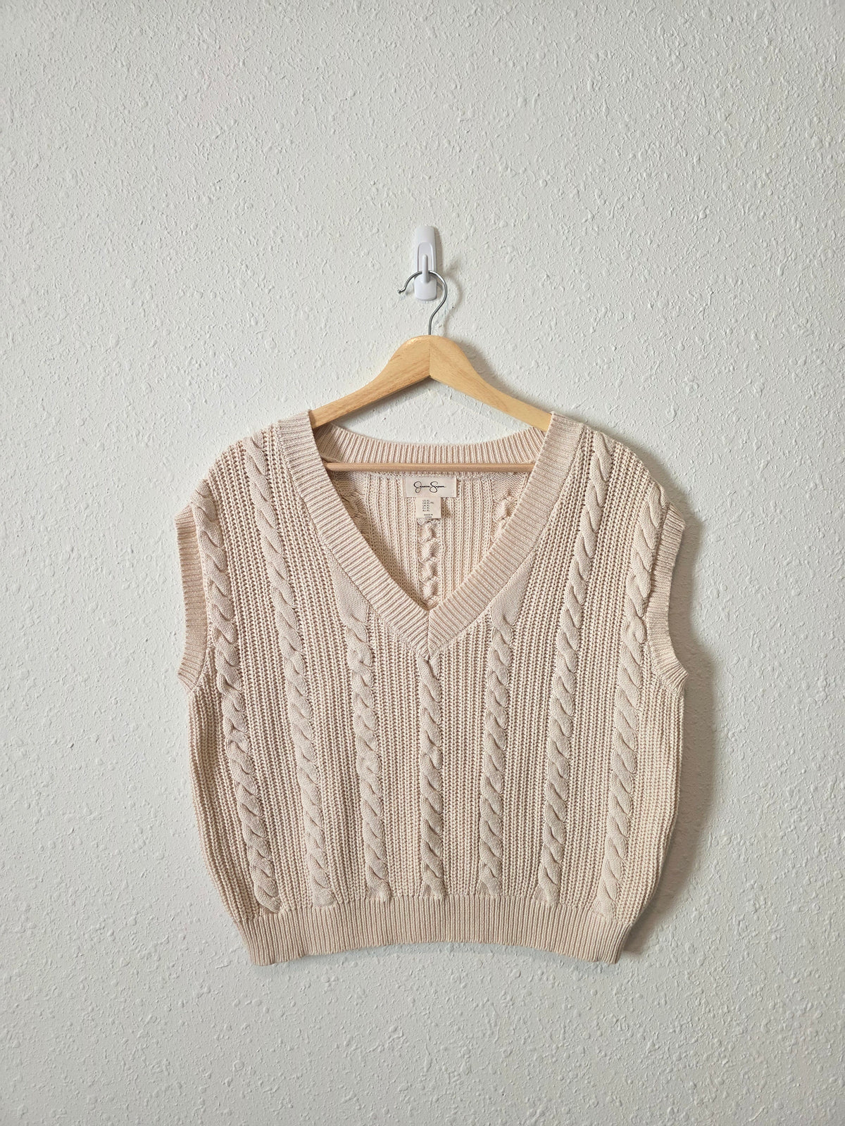 Cable Knit Sweater Vest (XL)