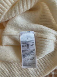 NEW Gap Cozy V Neck Sweater (L)