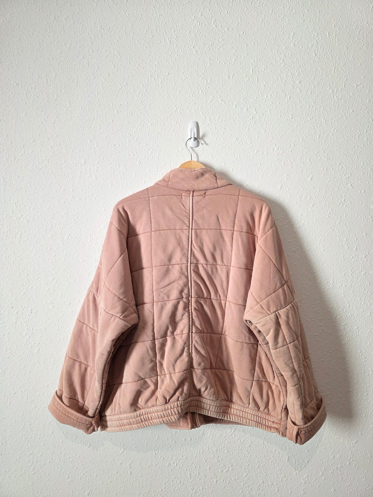 Blush Quilted Zip Up Jacket (L)