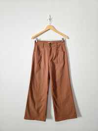 NEW Petal & Pup Rust Jeans (M)