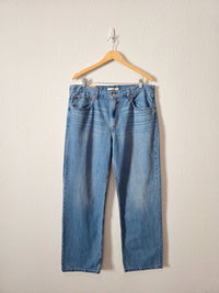 NEW Levi's Low Pro Straight Jeans (33)