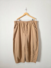 Gap Pull On Horseshoe Jeans (XXL)