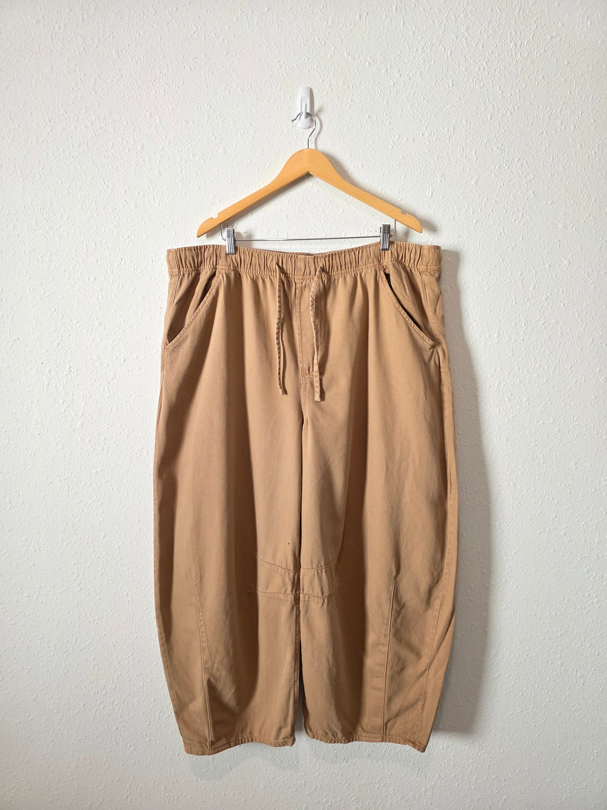 Gap Pull On Horseshoe Jeans (XXL)