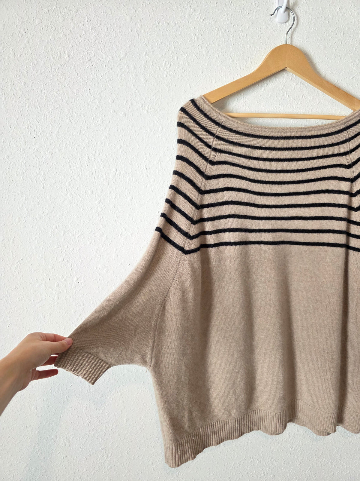 Striped Cashmere Relaxed Sweater (S)