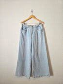 Zara Light Wash Wide Leg Jeans (8)