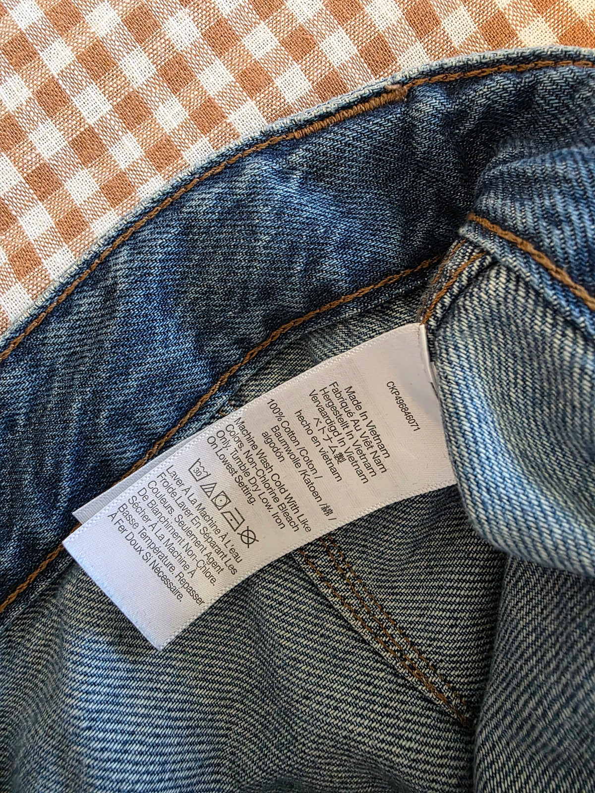 Madewell The Darted Barrel Leg Jean (25)