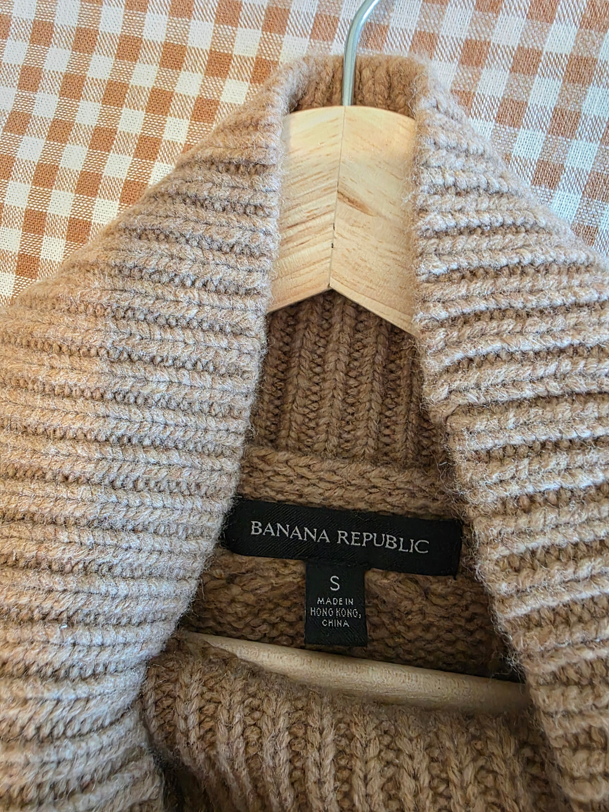 Banana Republic Wool Blend Cable Knit Sweater (S)