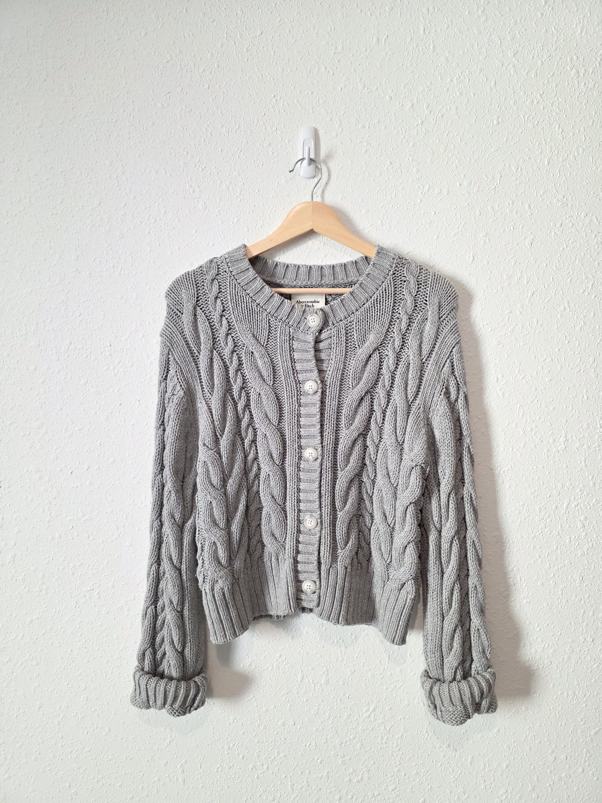 Abercrombie Gray Cable Knit Cardigan (L)