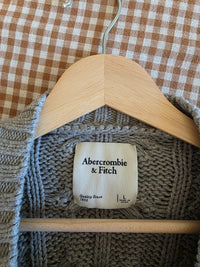 Abercrombie Gray Cable Knit Cardigan (L)