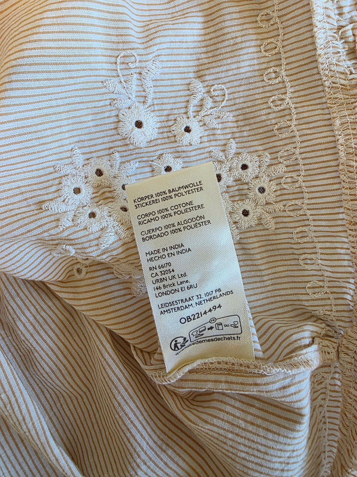 Anthropologie Floral Embroidered Top (M)