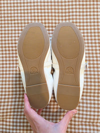 Wydr Mary Jane Leather Flats (10)