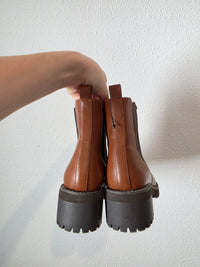 Brown Chelsea Ankle Boots (8W)