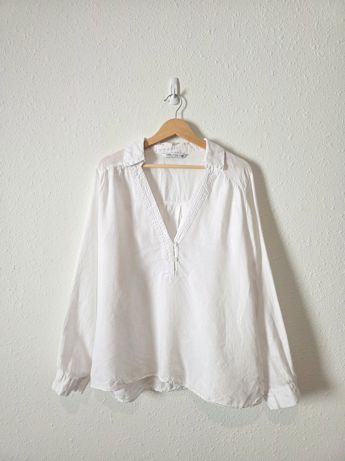 Zara White Linen V Neck Blouse (XL)