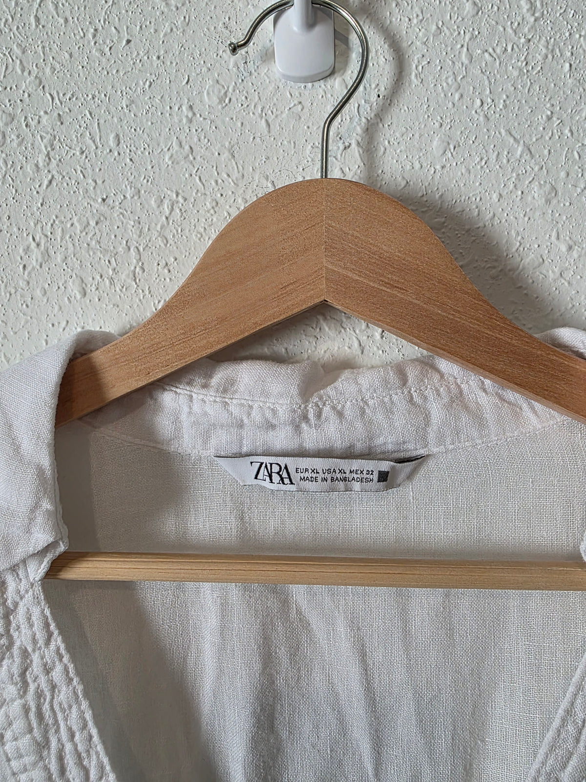 Zara White Linen V Neck Blouse (XL)