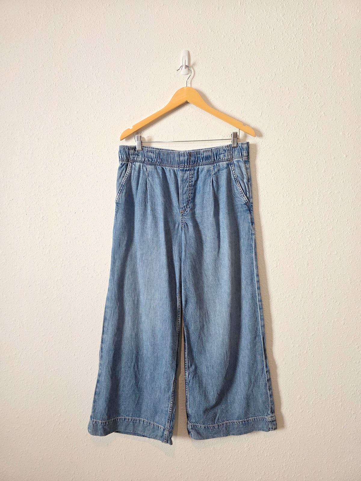 Gap Pull On Wide Leg Jeans (M)