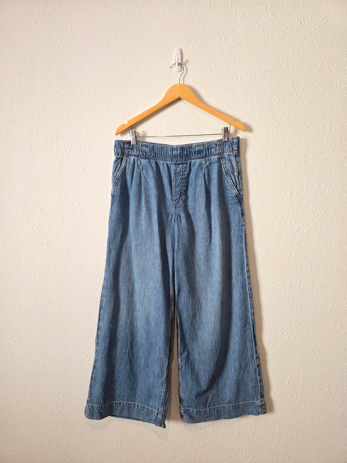 Gap Pull On Wide Leg Jeans (M)