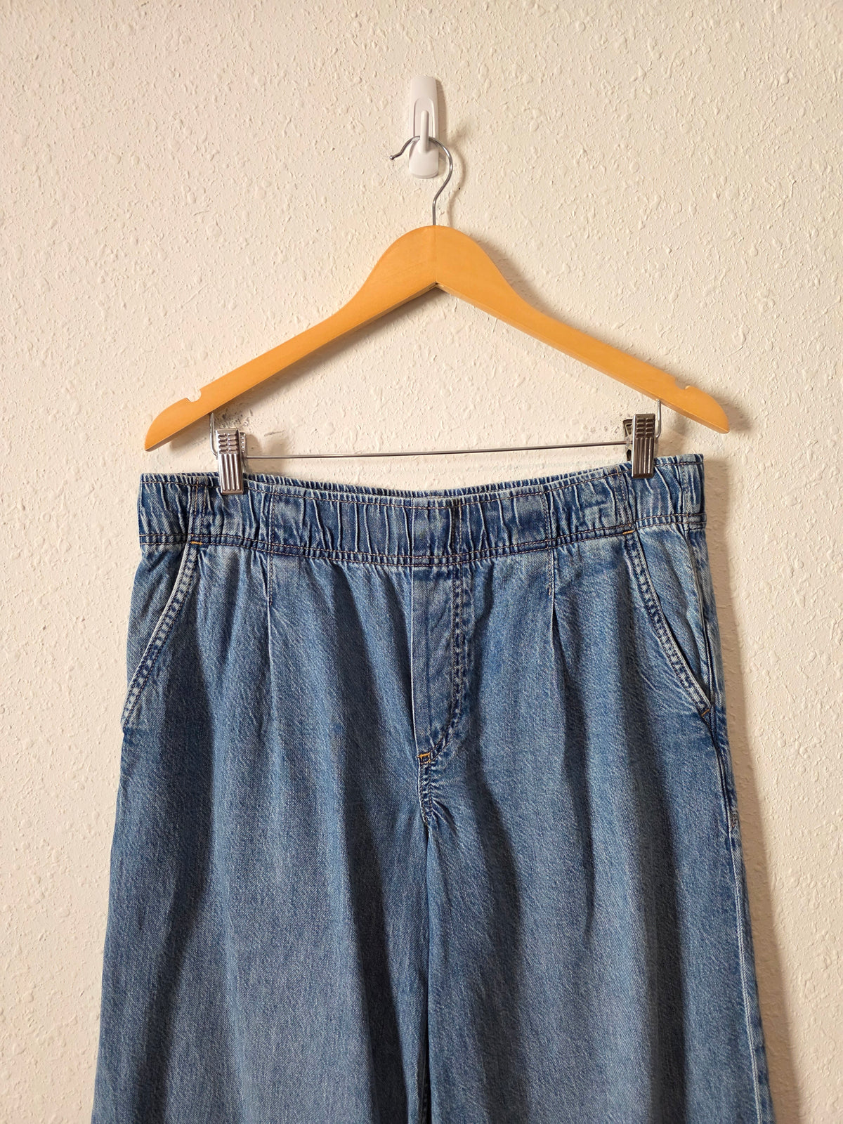 Gap Pull On Wide Leg Jeans (M)