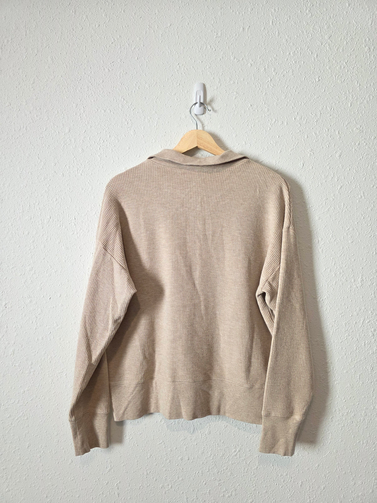 Negative Waffle Henley Sweatshirt (M)