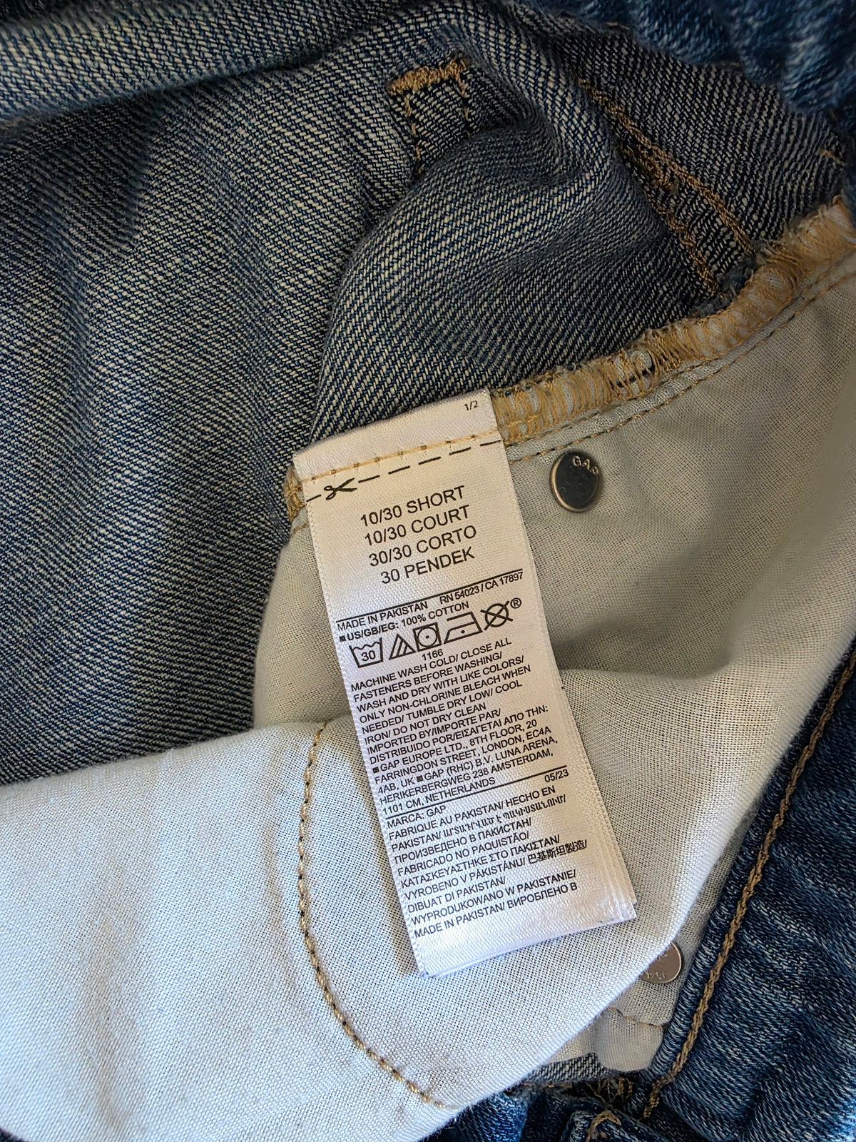 Gap High Rise Wide Leg Jeans (10/30s)