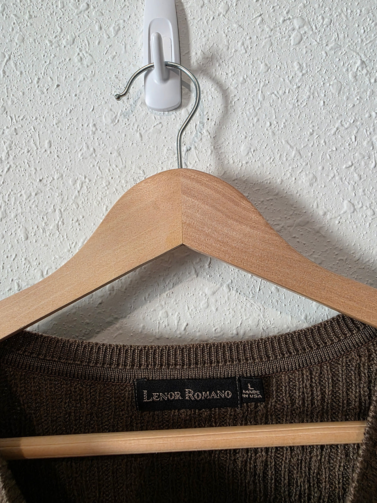 Vintage Cable Knit Merino Wool Sweater (L)