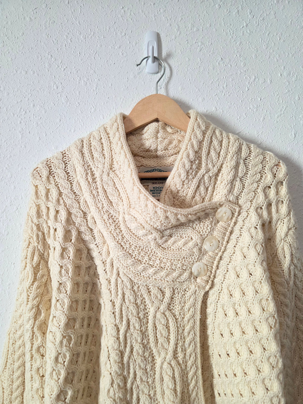 Vintage Arancrafts Cable Knit Sweater (XXL)