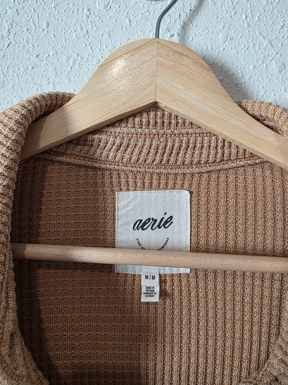 Aerie Camel Waffle Shirt Jacket (M)
