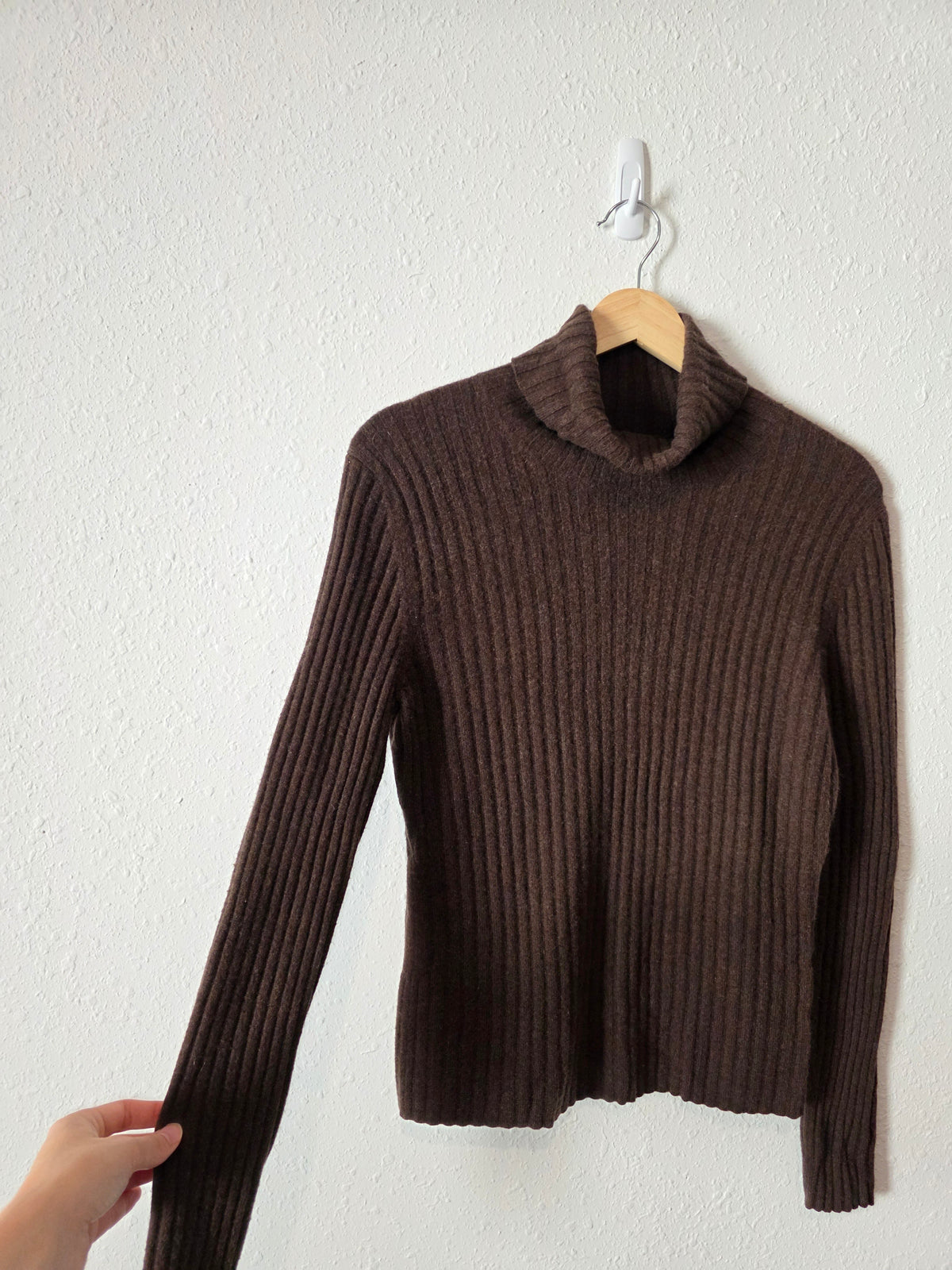 Vintage Brown Cashmere Turtleneck Sweater (L)