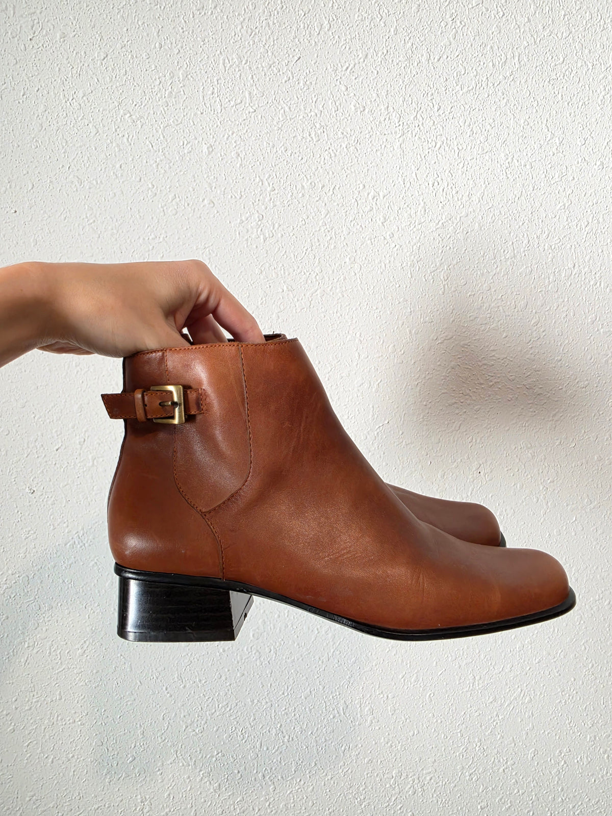 Vintage Leather Ankle Boots (6)