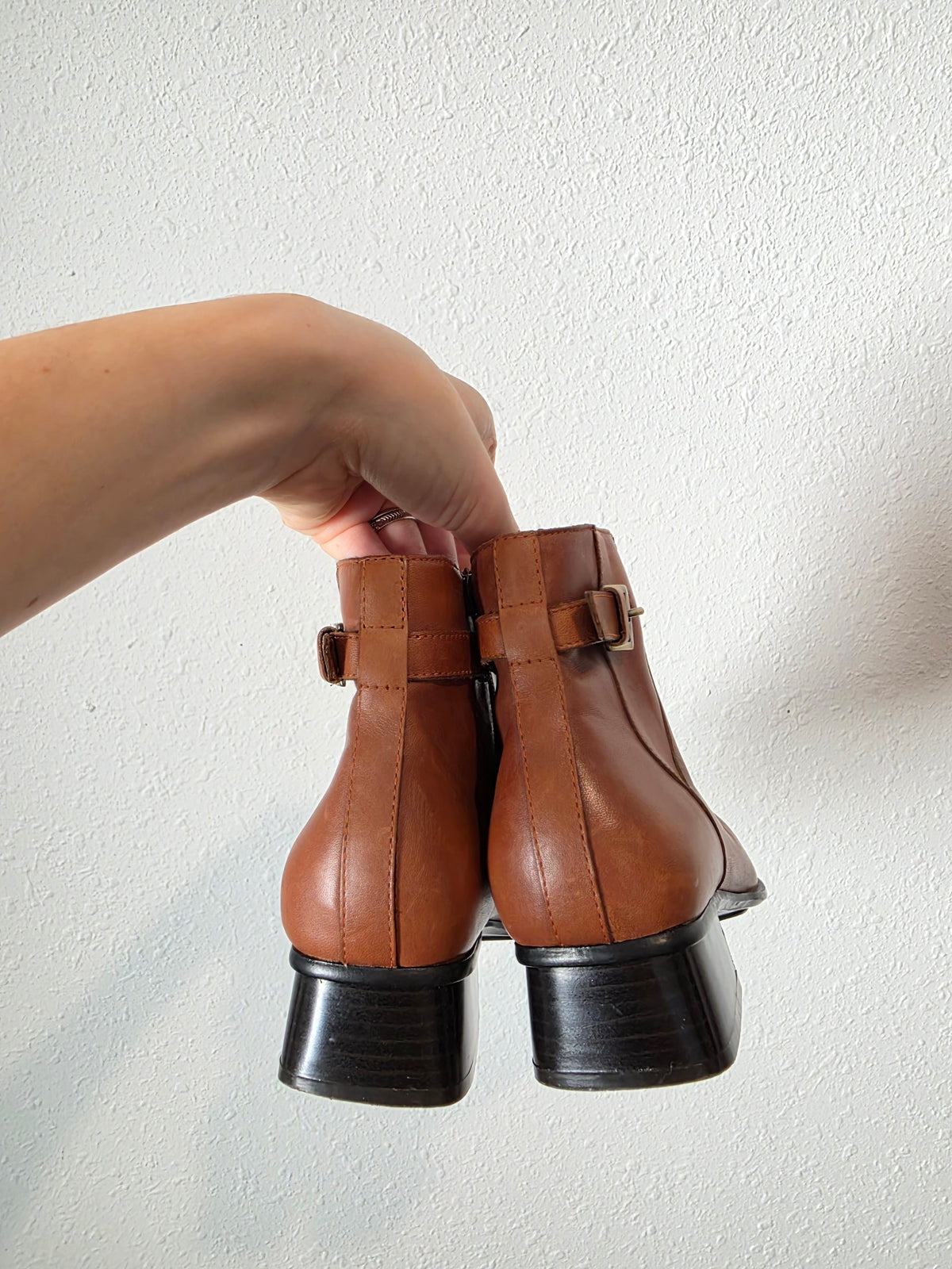Vintage Leather Ankle Boots (6)