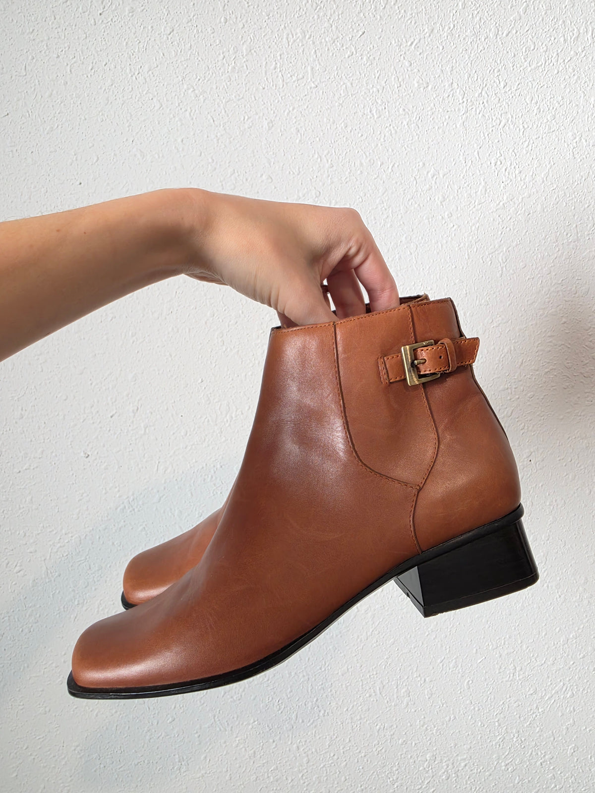 Vintage Leather Ankle Boots (6)