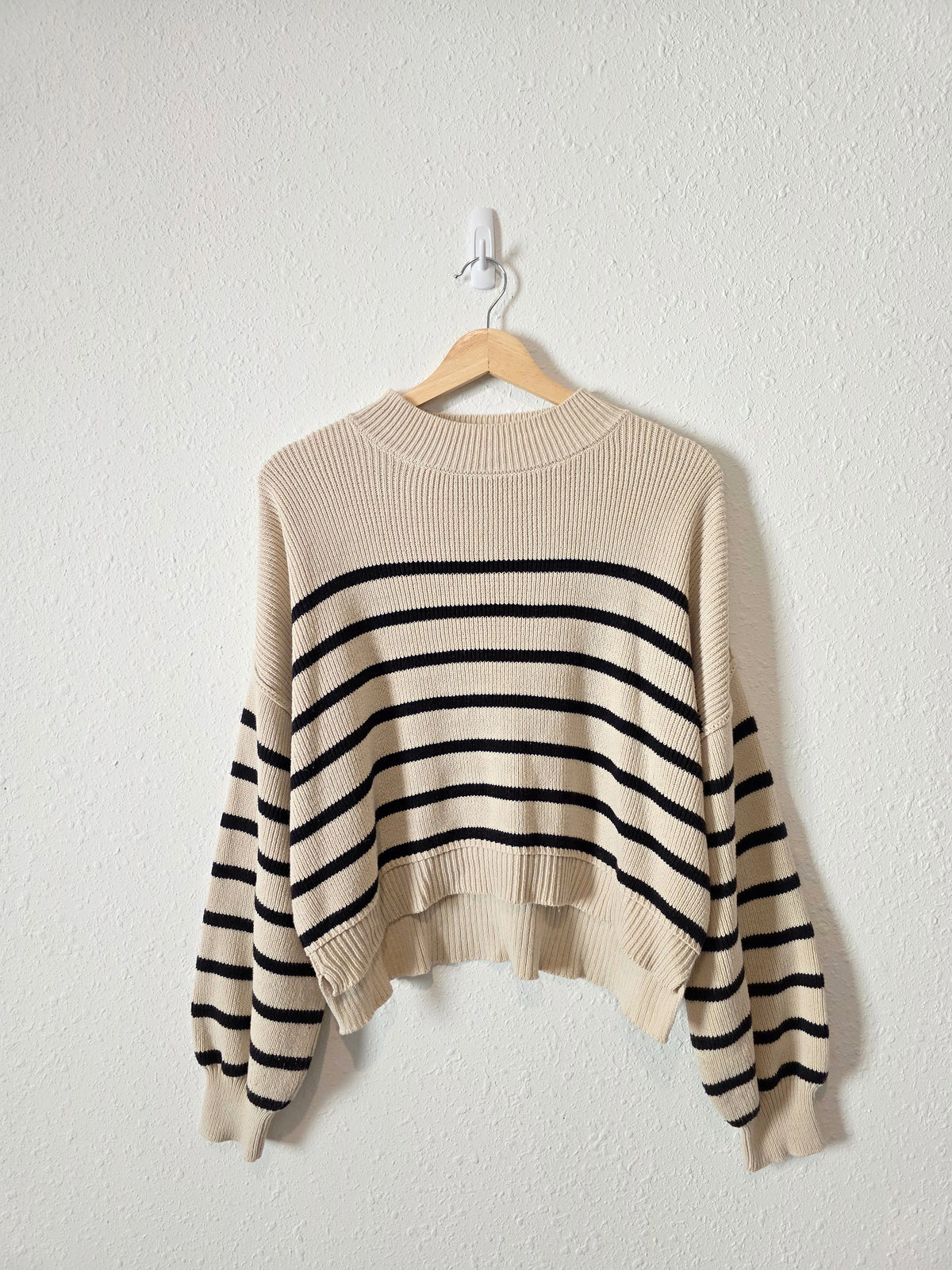 Striped Boxy Knit Sweater (L)
