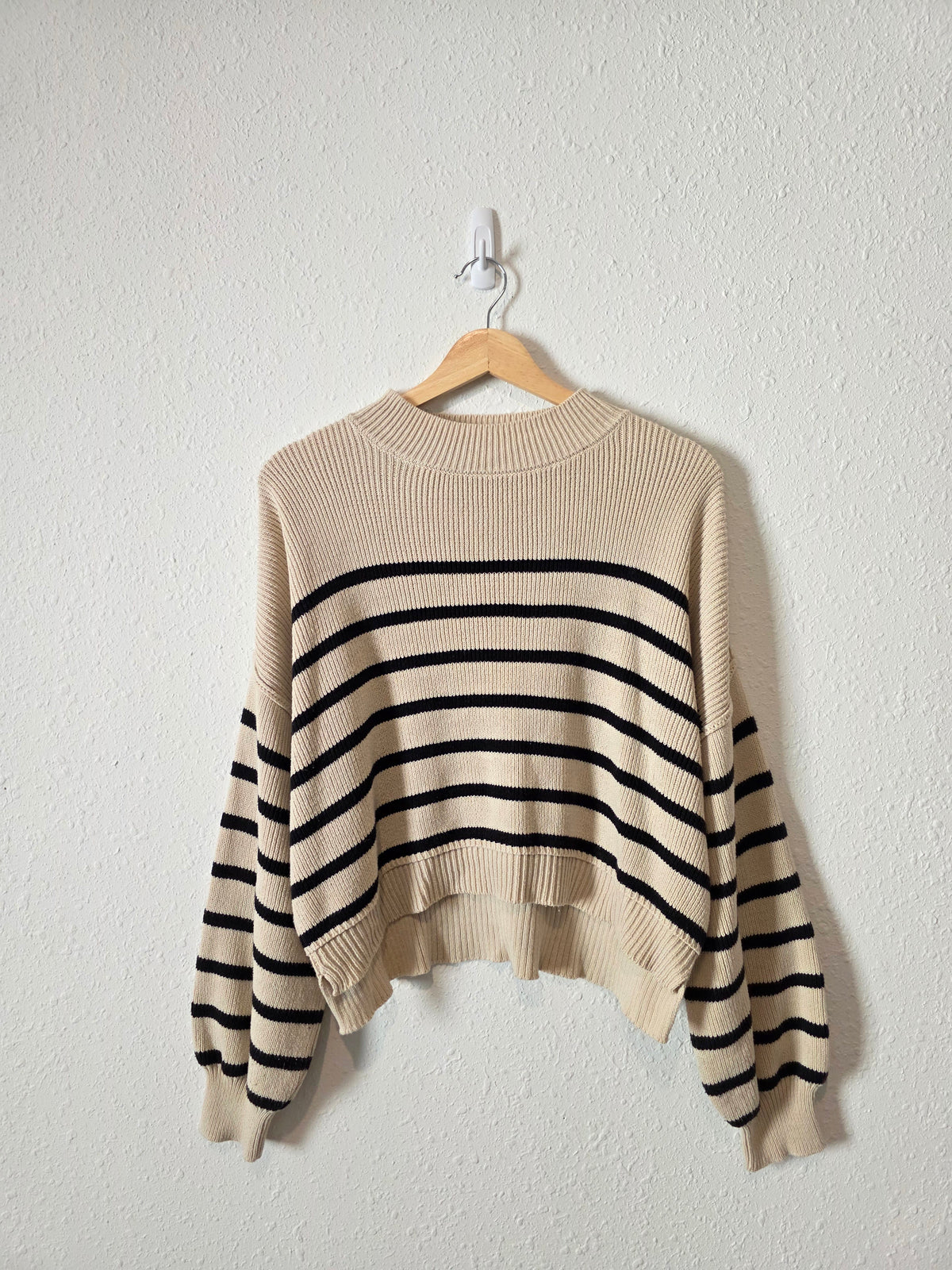 Striped Boxy Knit Sweater (L)