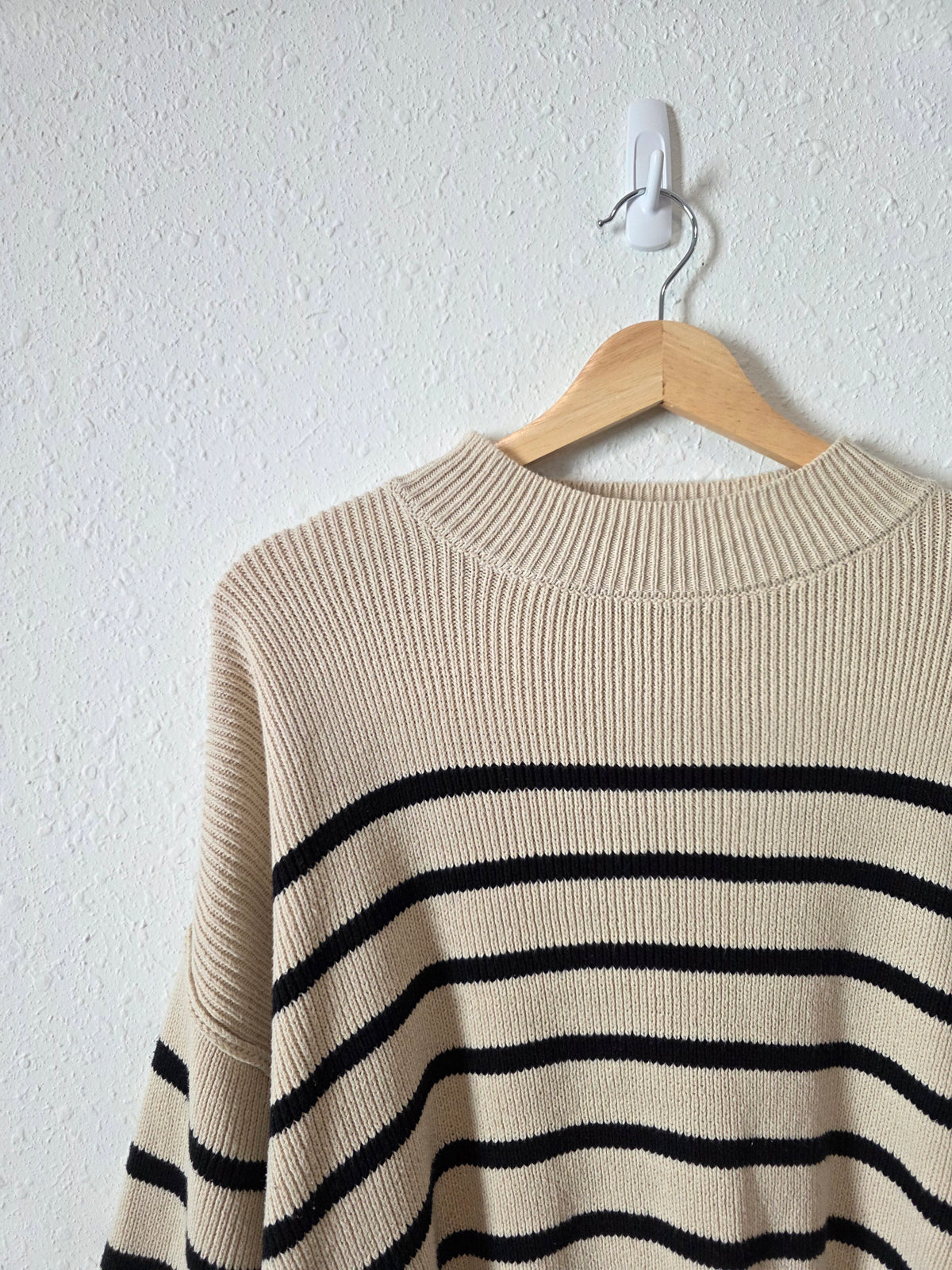 Striped Boxy Knit Sweater (L)