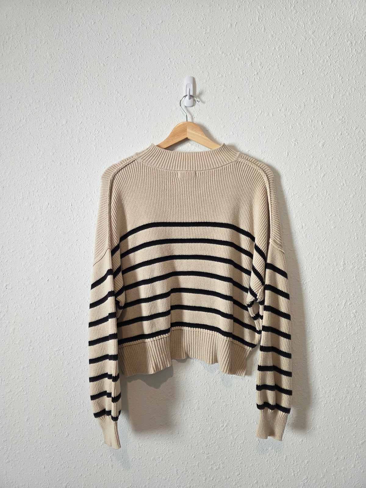 Striped Boxy Knit Sweater (L)