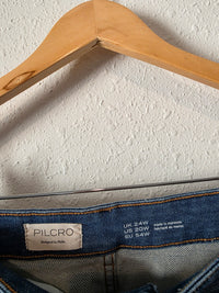 Pilcro Relaxed Barrel Jeans (20W)