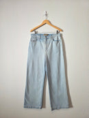 Joe's Light Wash Wide Leg Jeans (32)