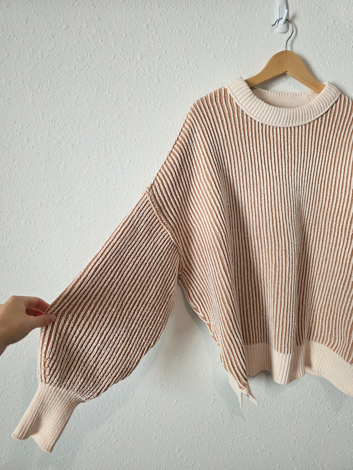 Aerie Textured Chenille Sweater (L)